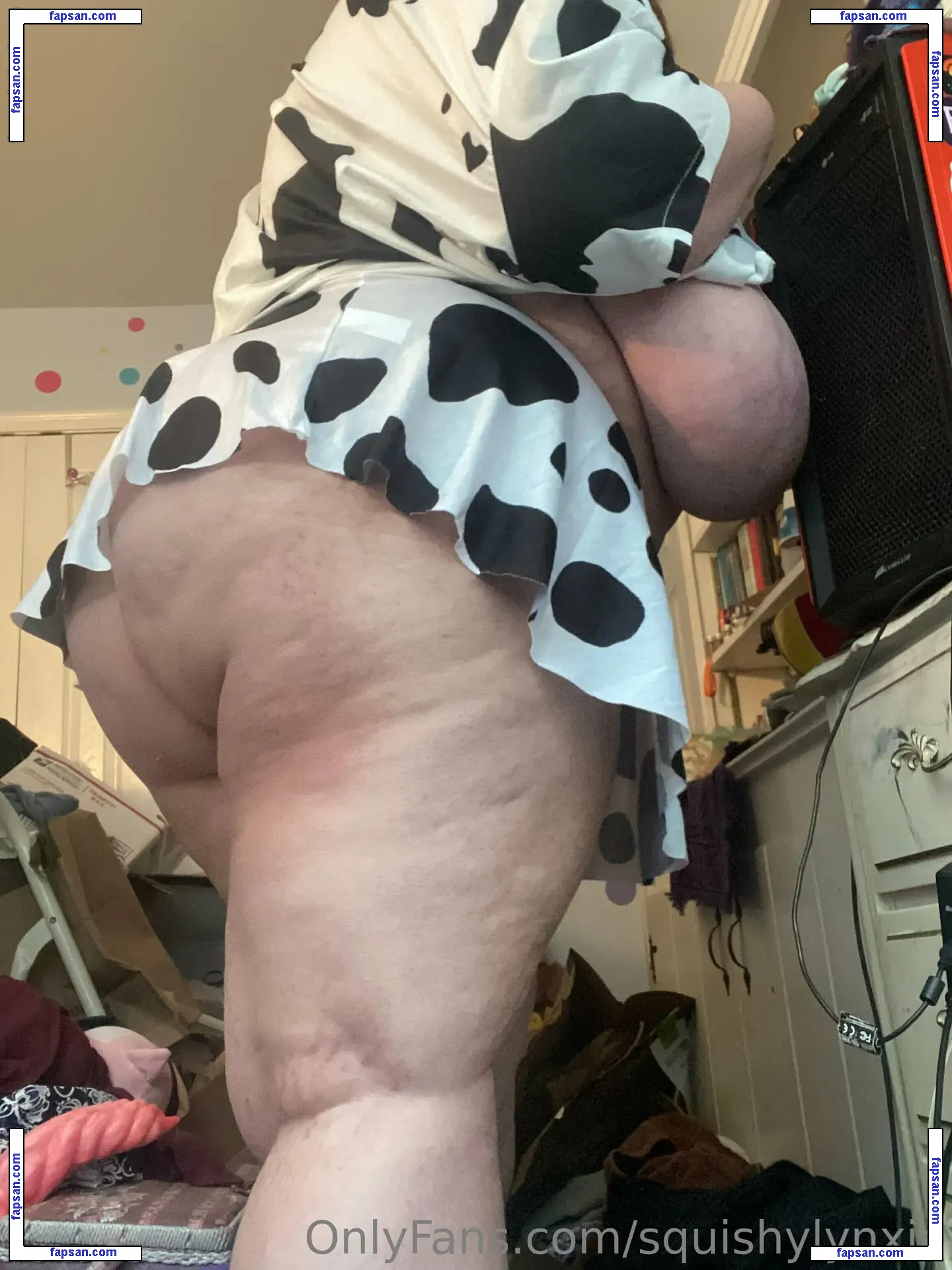 squishylynxie nude photo #0025 from OnlyFans