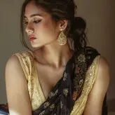 Srushti Bannatti голая #0022