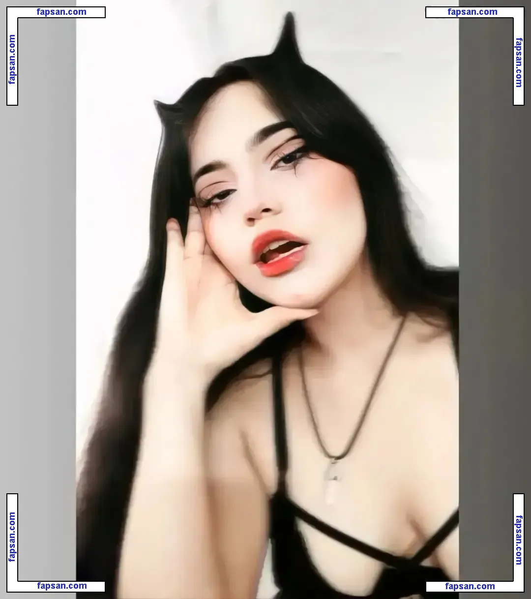 s.sk8ter.girl nude photo #0001 from OnlyFans