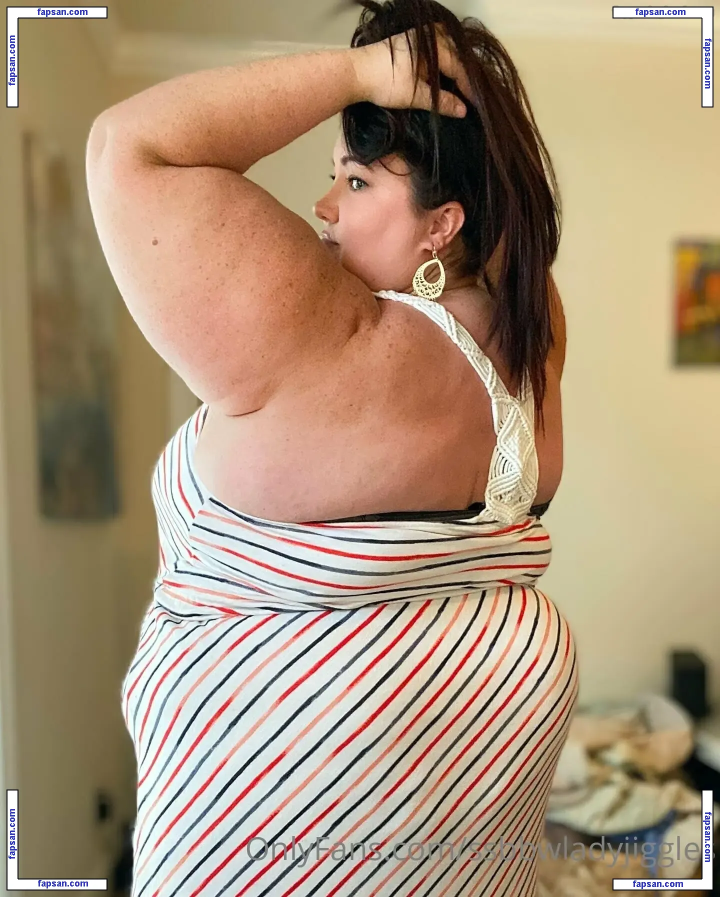 ssbbwladyjiggles nude photo #0009 from OnlyFans