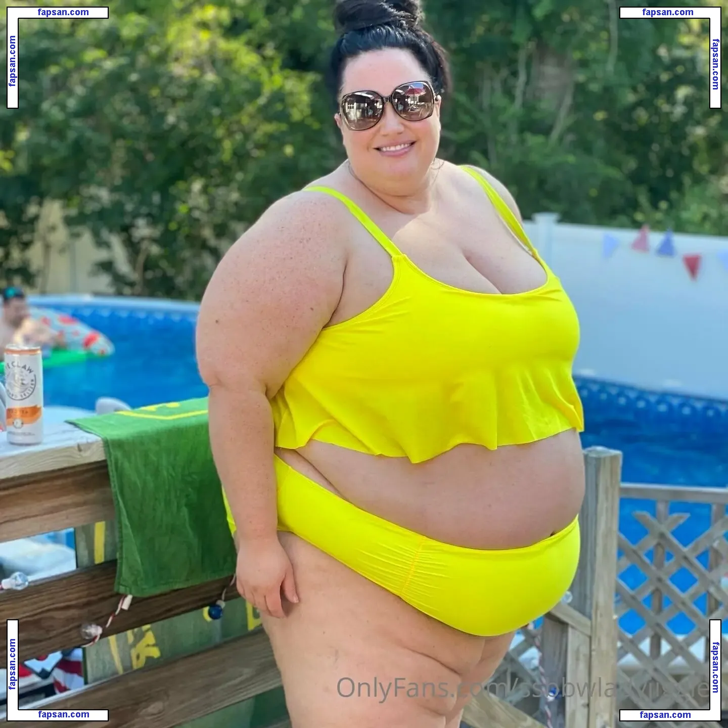 ssbbwladyjiggles nude photo #0037 from OnlyFans