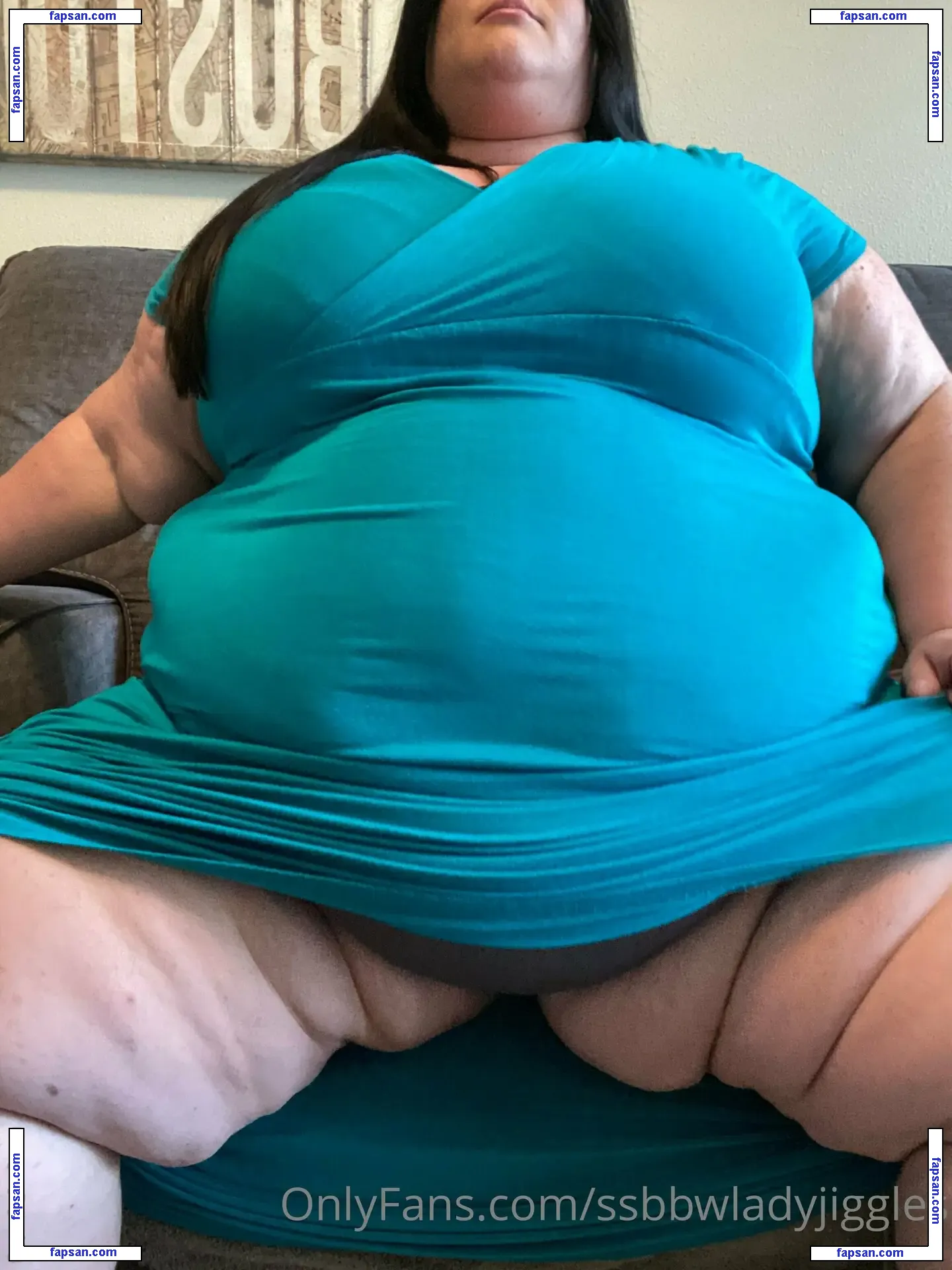 ssbbwladyjiggles nude photo #0043 from OnlyFans