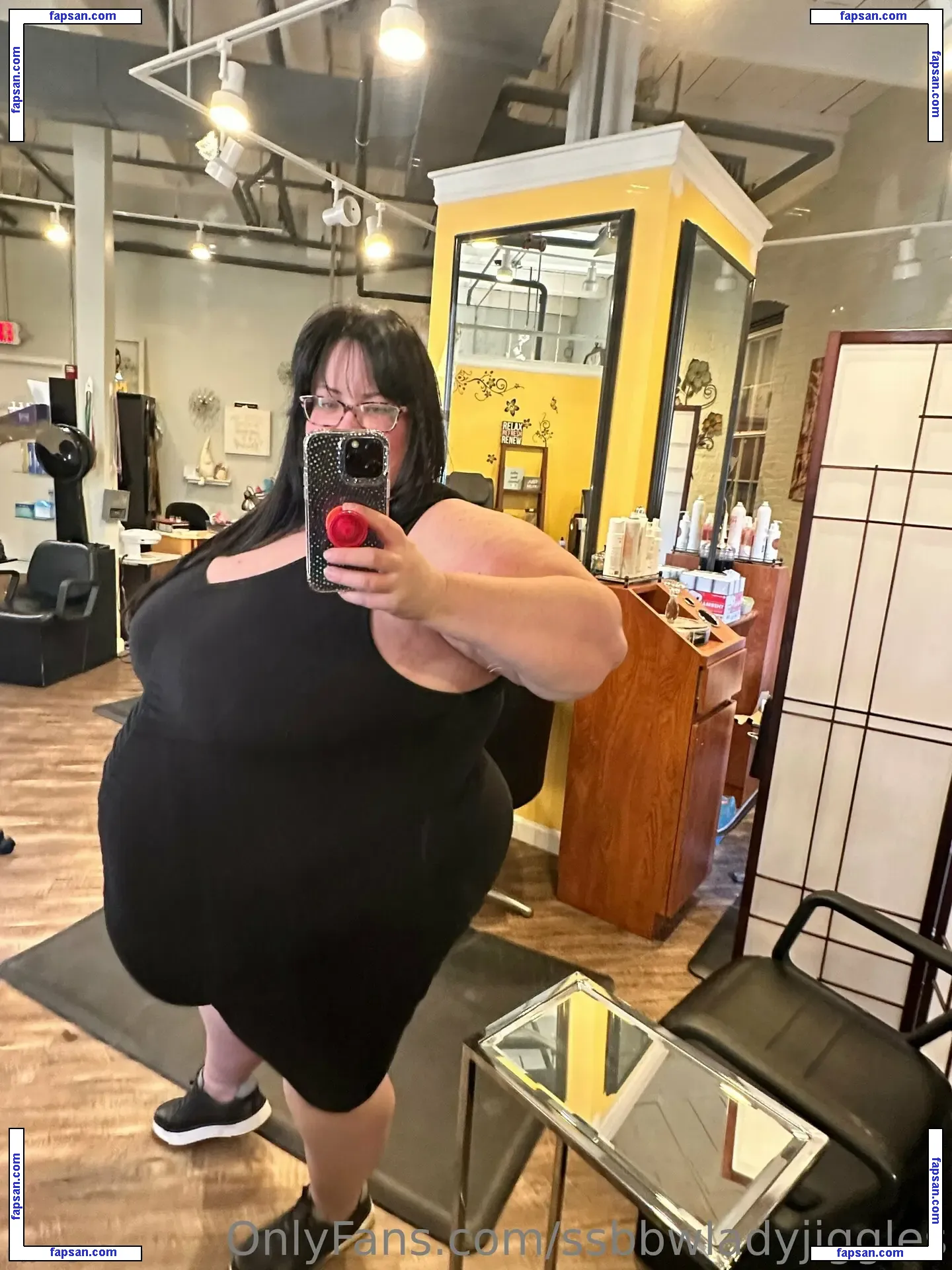 ssbbwladyjiggles nude photo #0103 from OnlyFans