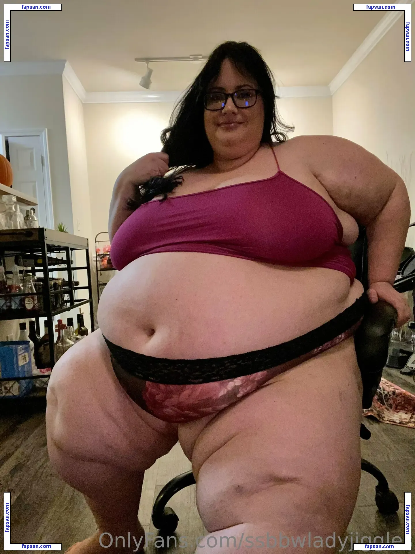 ssbbwladyjiggles nude photo #0117 from OnlyFans