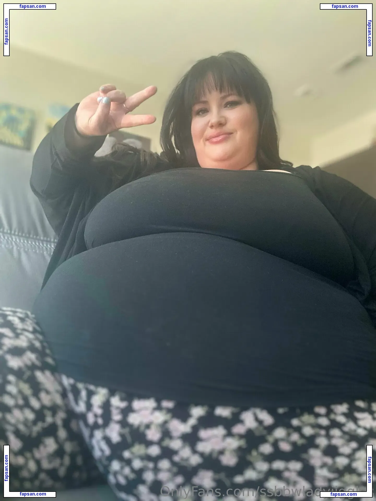 ssbbwladyjiggles nude photo #0125 from OnlyFans