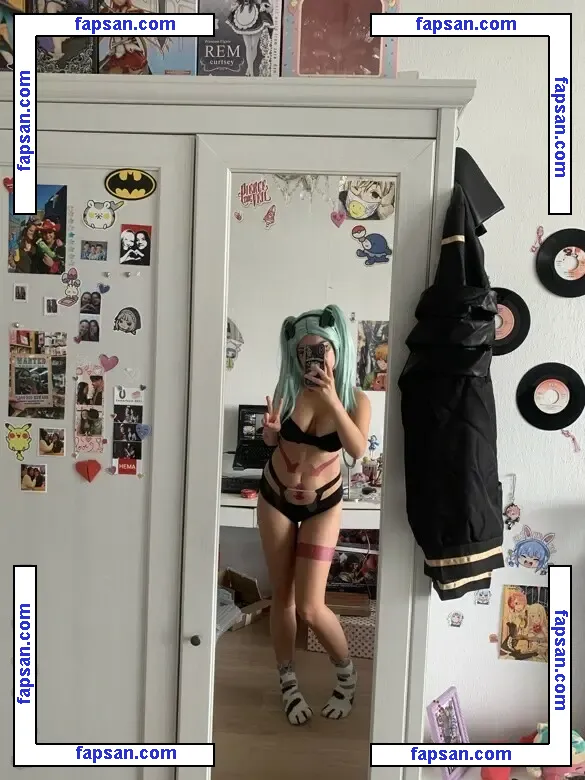 sspoekie nude photo #0027 from OnlyFans