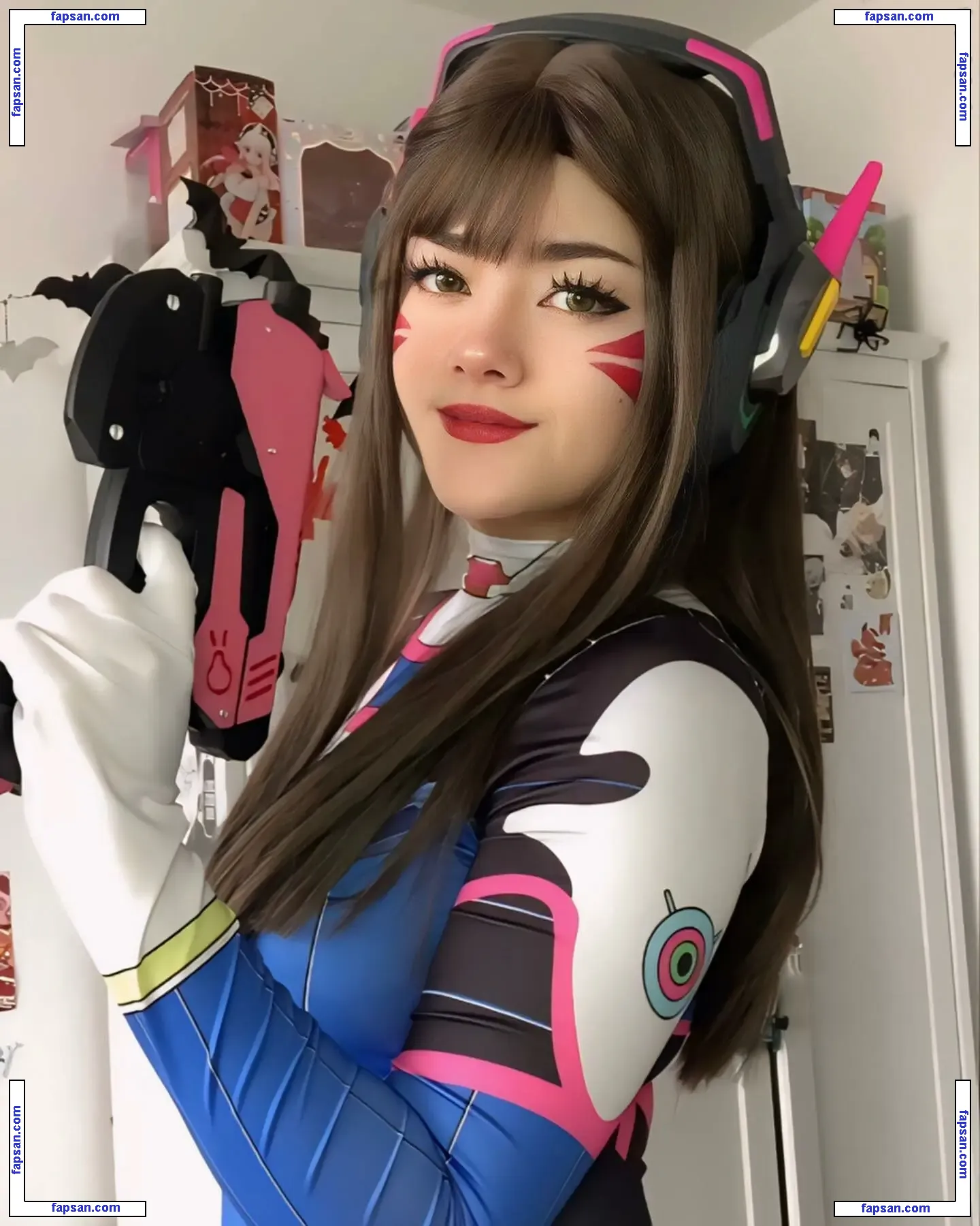 sspoekie nude photo #0115 from OnlyFans