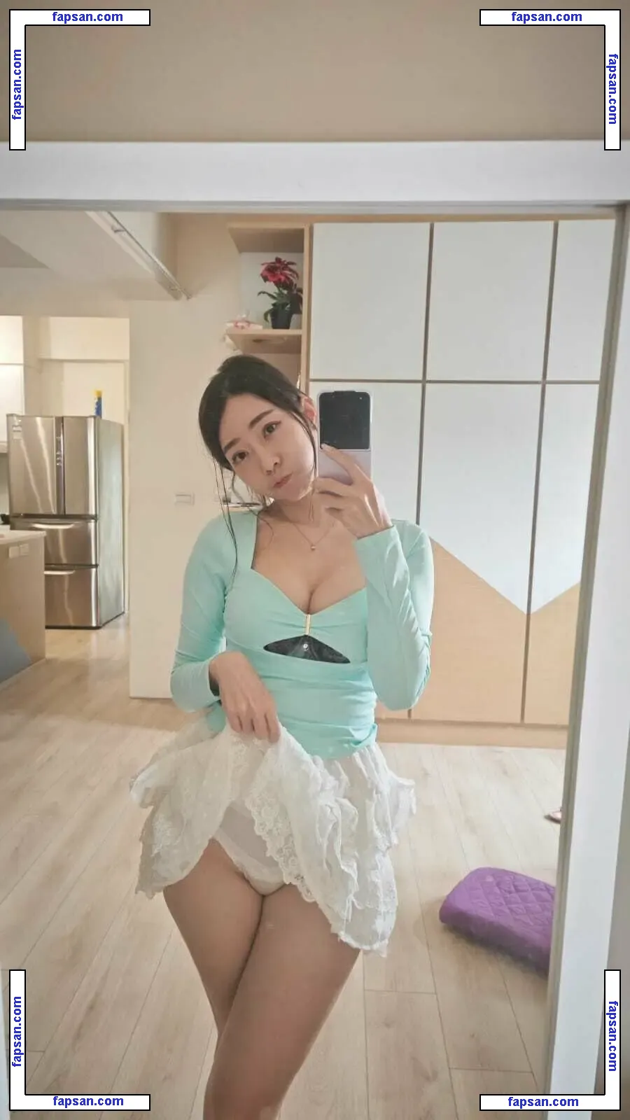 ssrpeach nude photo #0027 from OnlyFans