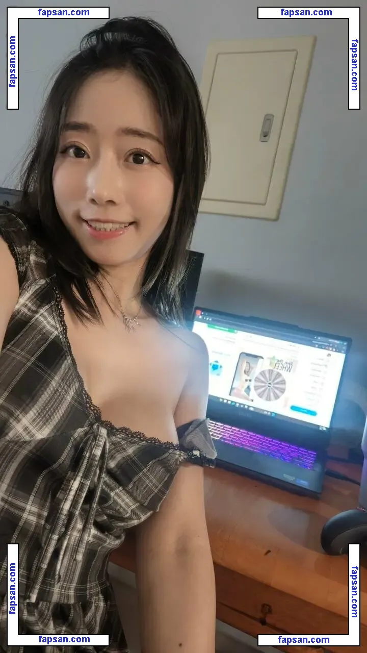 ssrpeach nude photo #0055 from OnlyFans