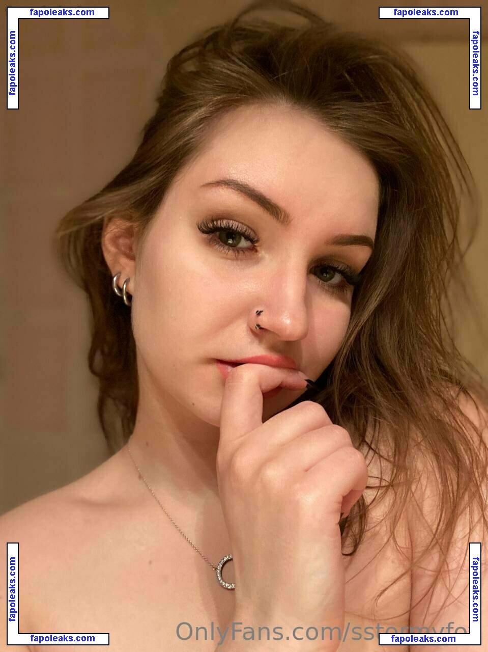 sstormyfox / st0rmfox nude photo #0003 from OnlyFans