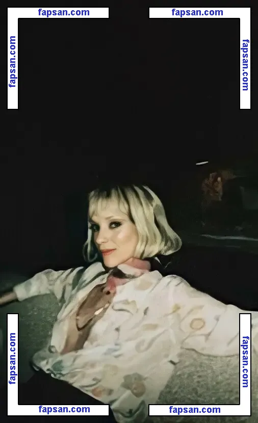 St Vincent голая фото #0022 с Онлифанс