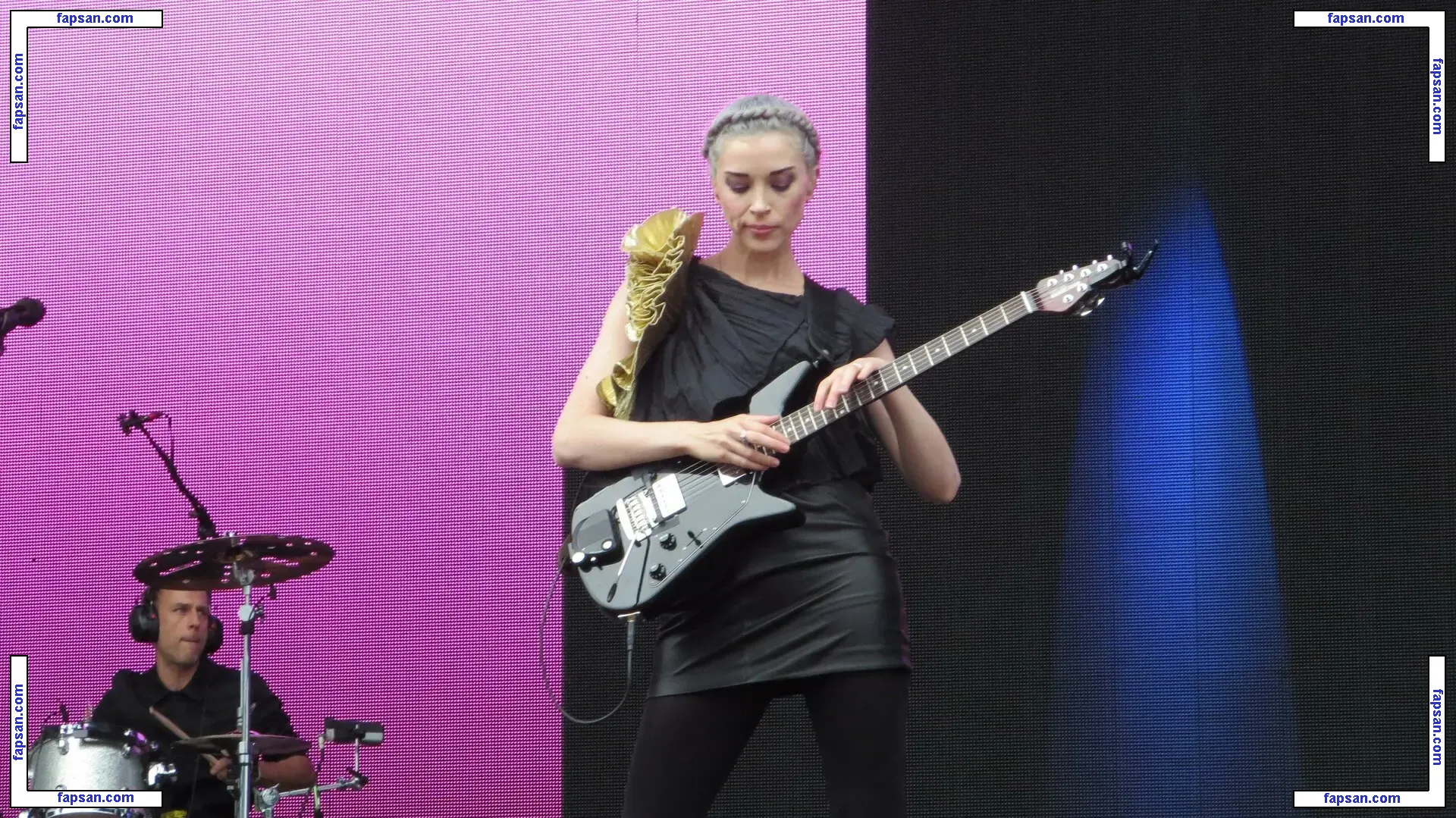 St Vincent голая фото #0030 с Онлифанс