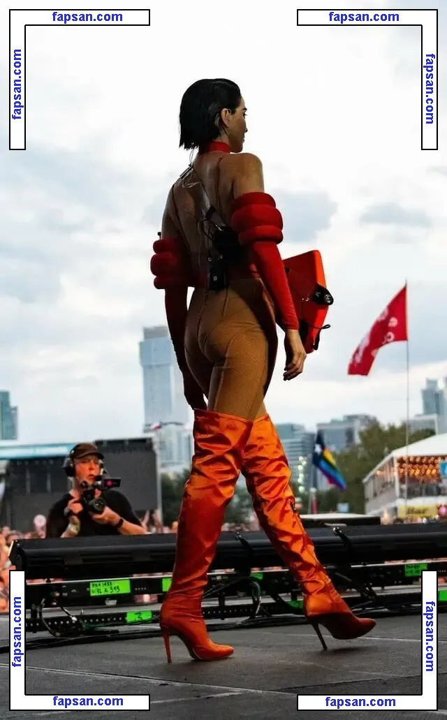 St Vincent голая фото #0074 с Онлифанс