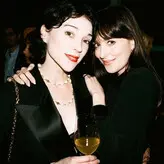 St Vincent голая #0033