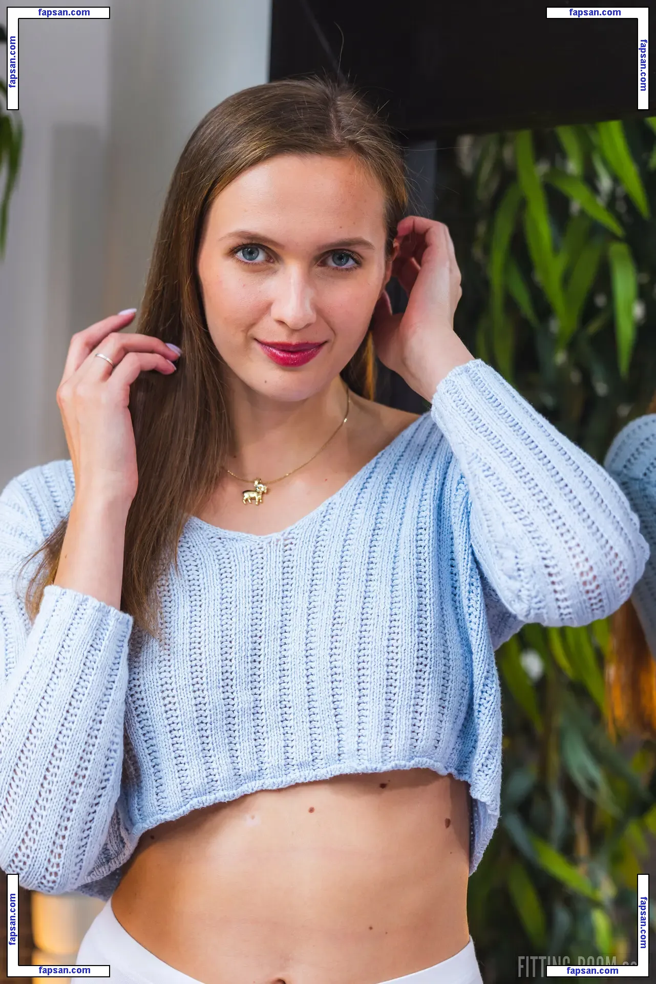 Stacy Cruz голая фото #0834 с Онлифанс