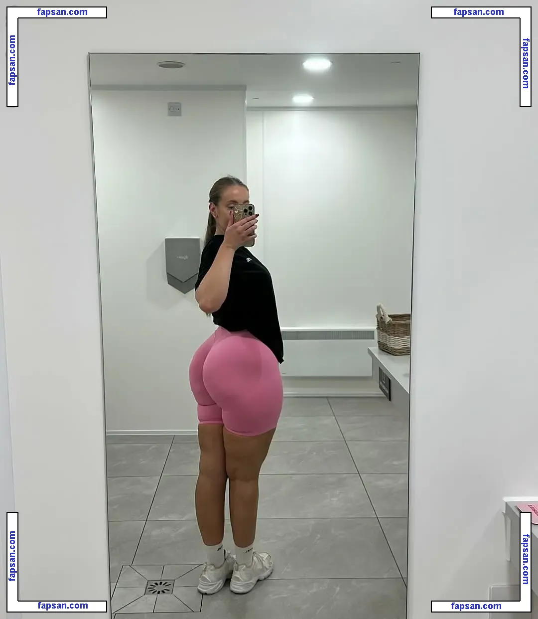 Stanway.fitness nude photo #0009 from OnlyFans