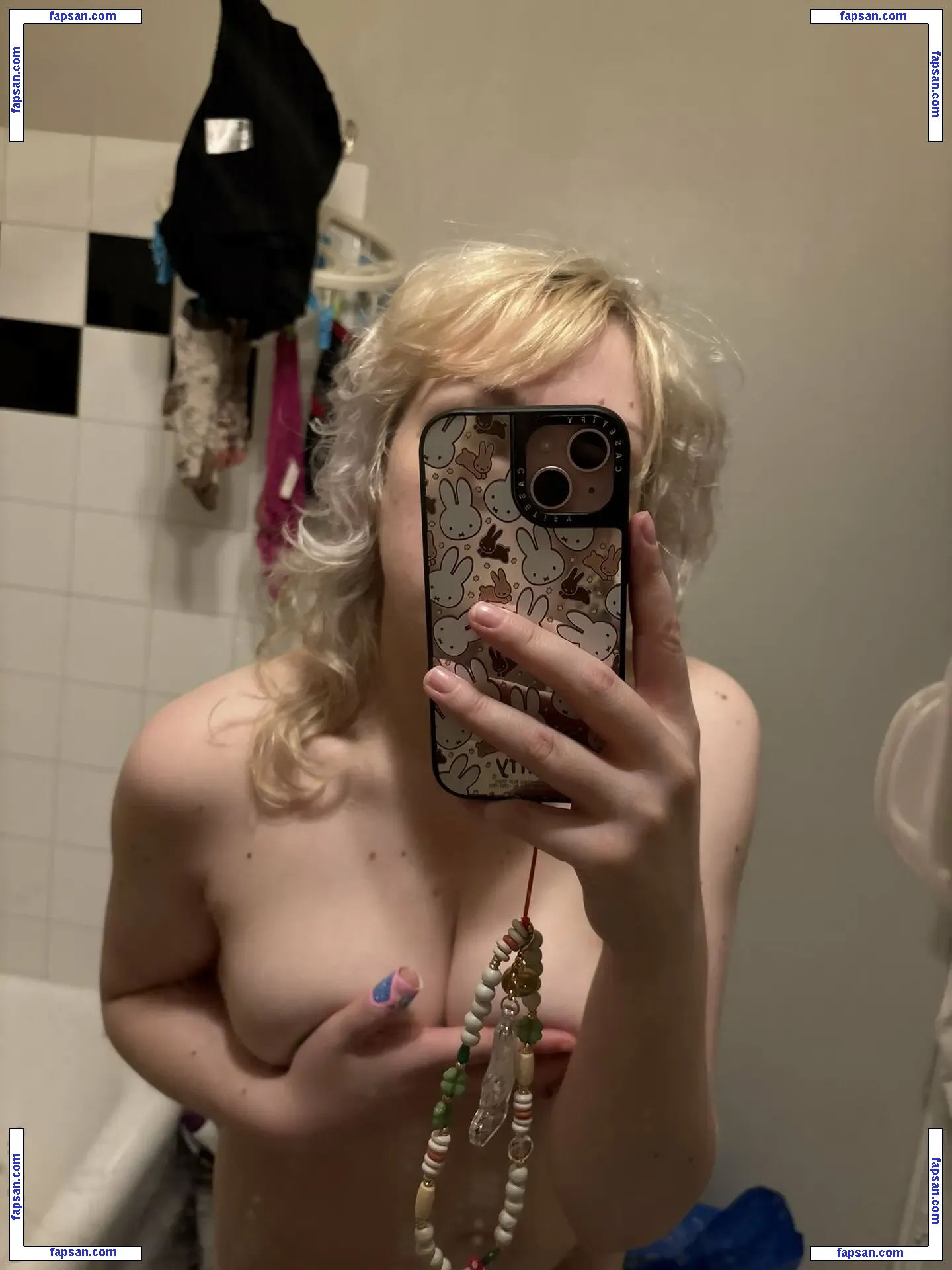 stardears голая фото #0006 с Онлифанс