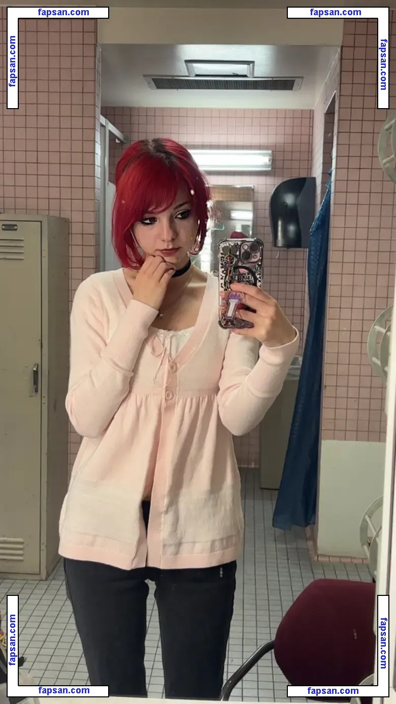 Stardustcos nude photo #0188 from OnlyFans