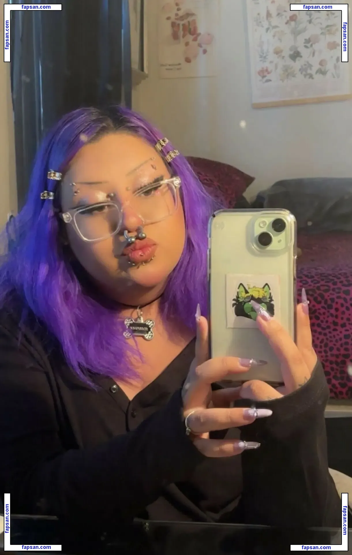 _starfukk голая фото #0012 с Онлифанс