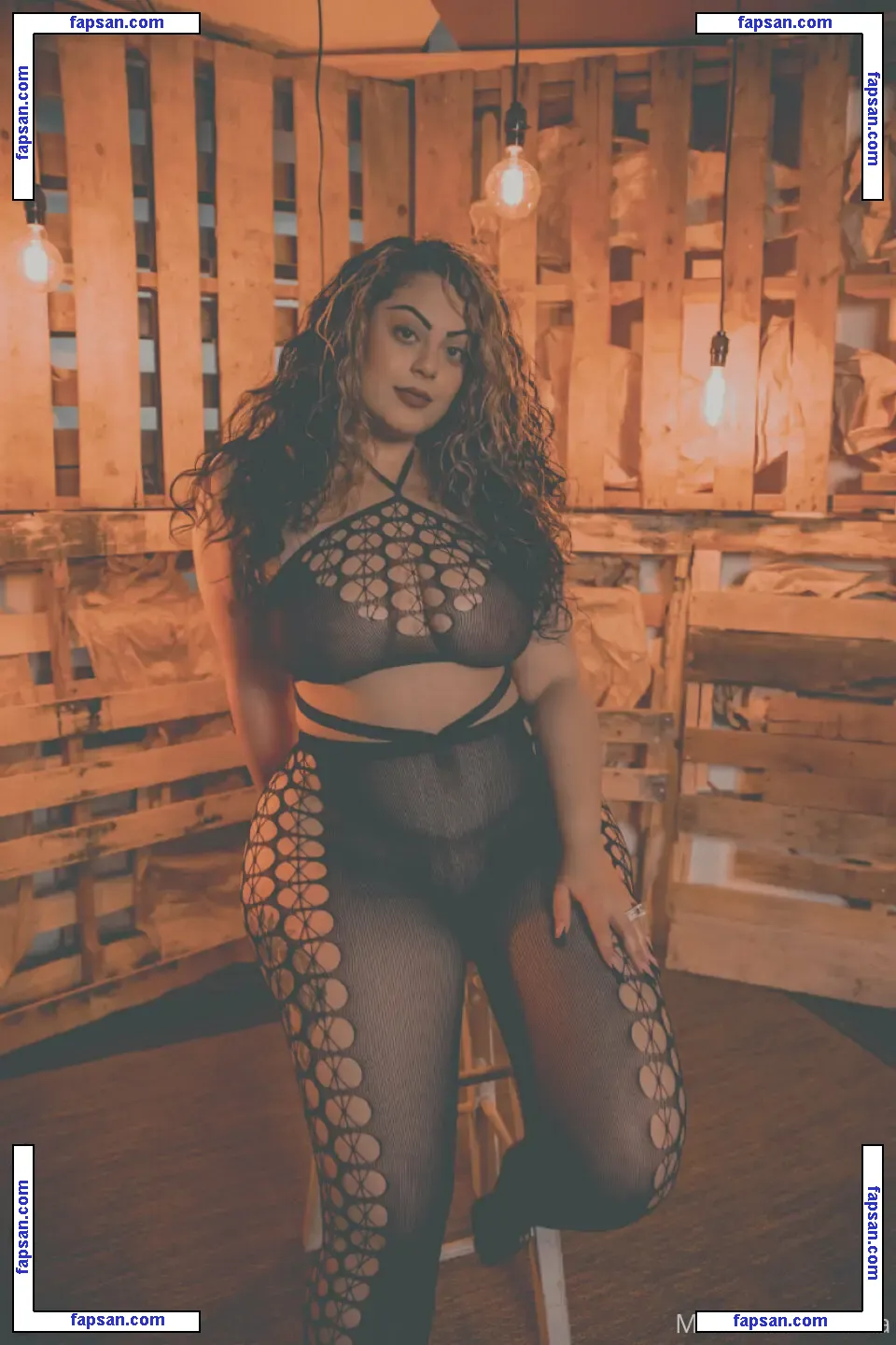 stargoddess_xo nude photo #0018 from OnlyFans