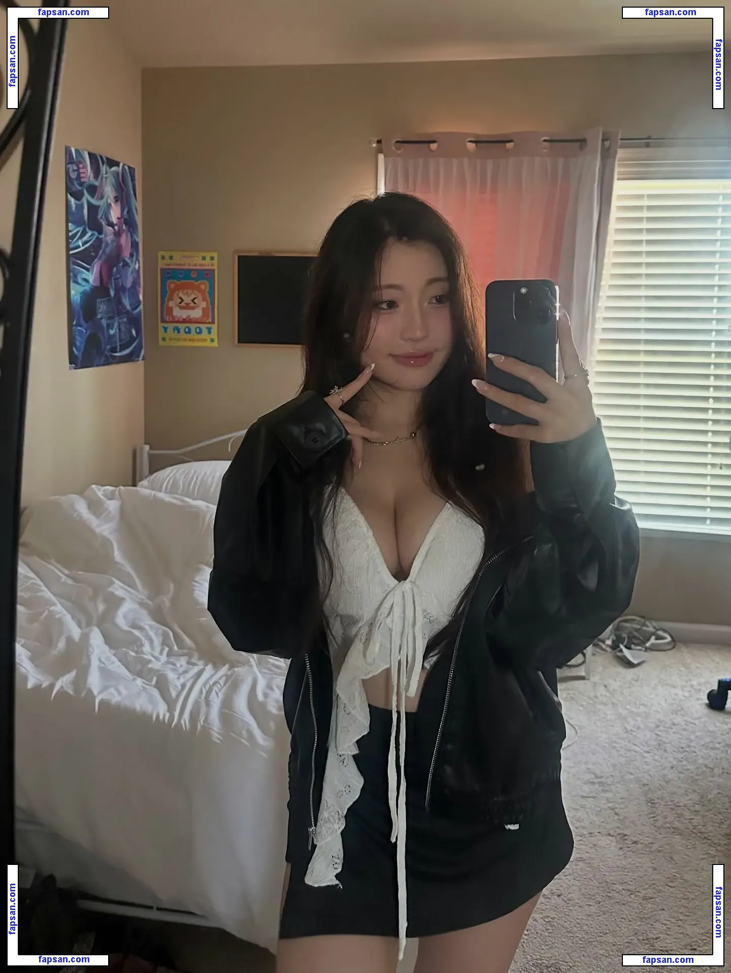 Starriebun nude photo #0019 from OnlyFans