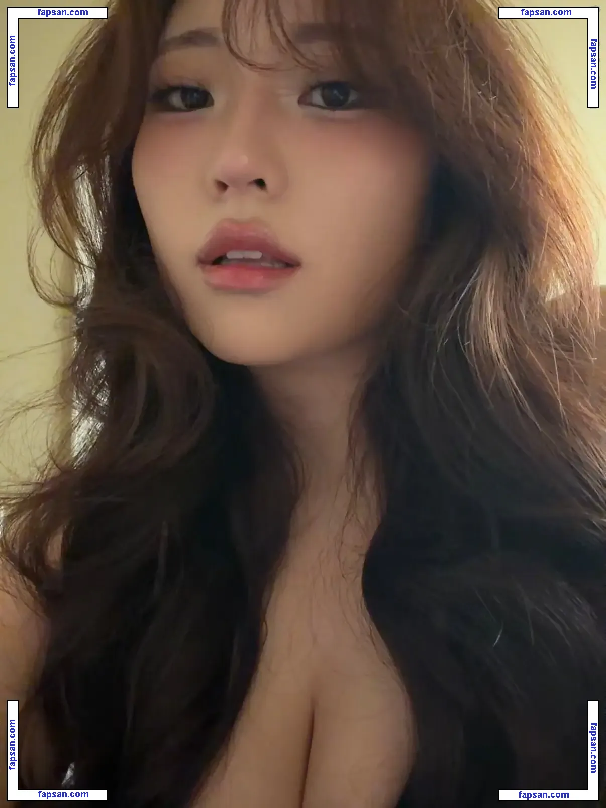 Starriebun голая фото #0048 с Онлифанс