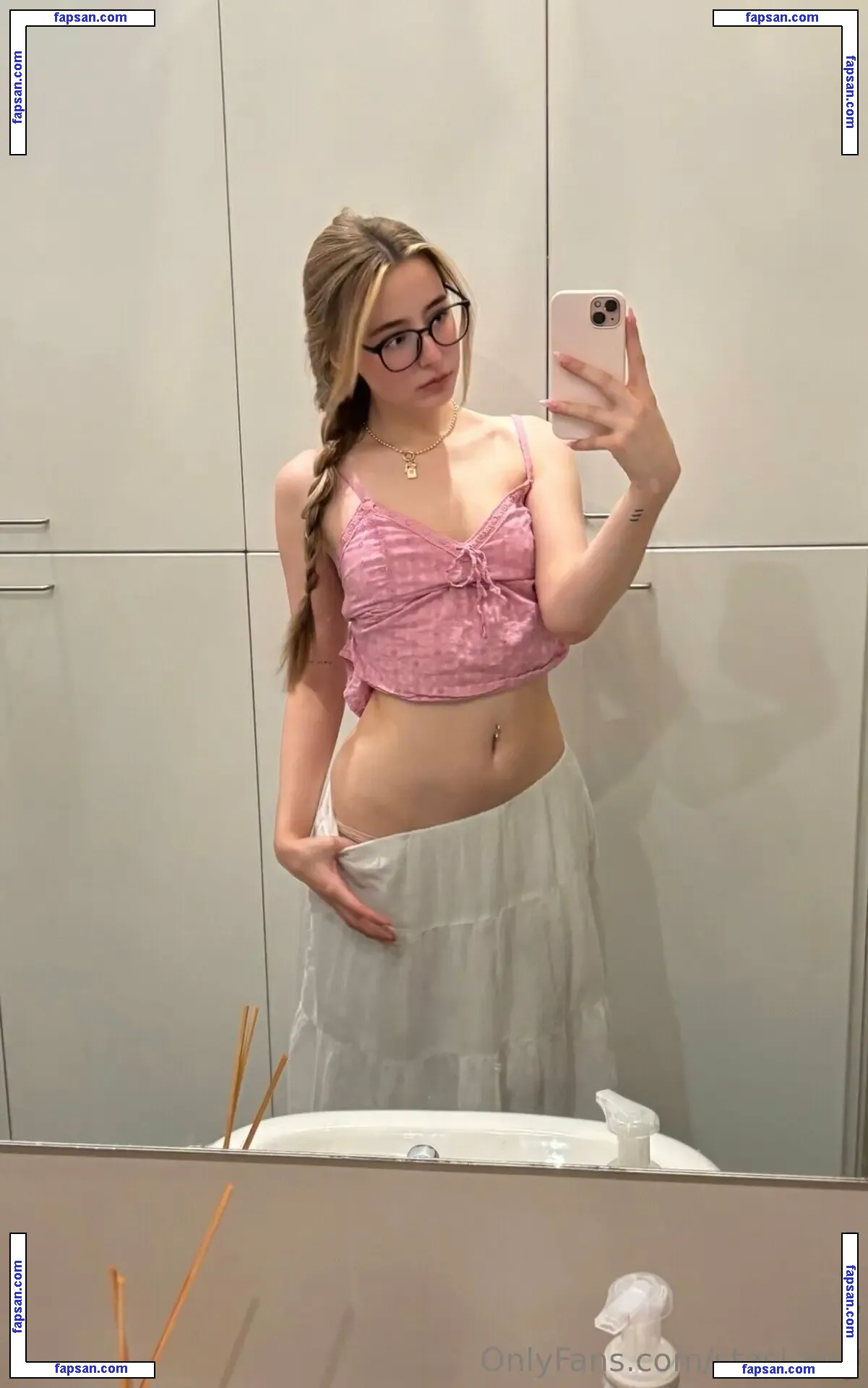 stasi-ana nude photo #0009 from OnlyFans