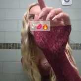 Stefani Nurding голая #0015