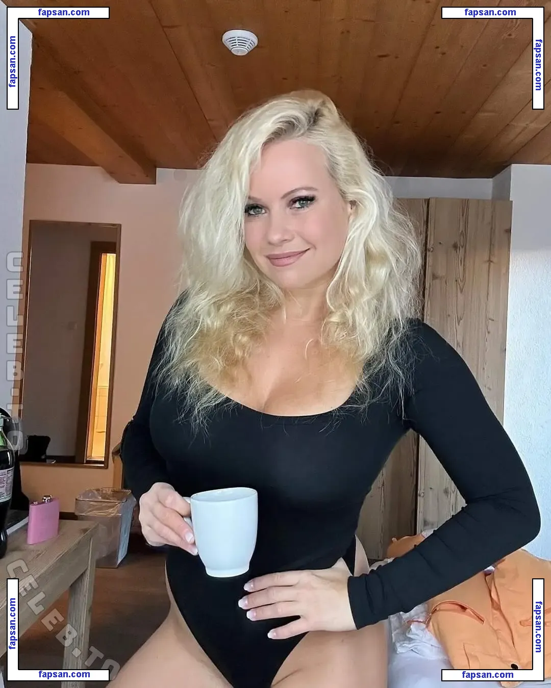 Steffi Landerer nude photo #0264 from OnlyFans