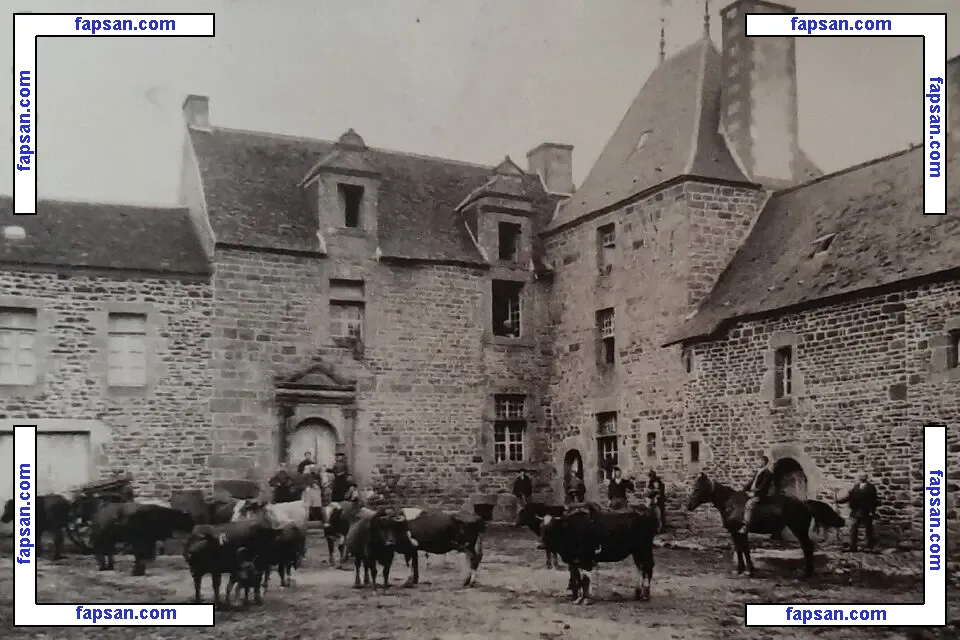 Stefyalcaras nude photo #0002 from OnlyFans