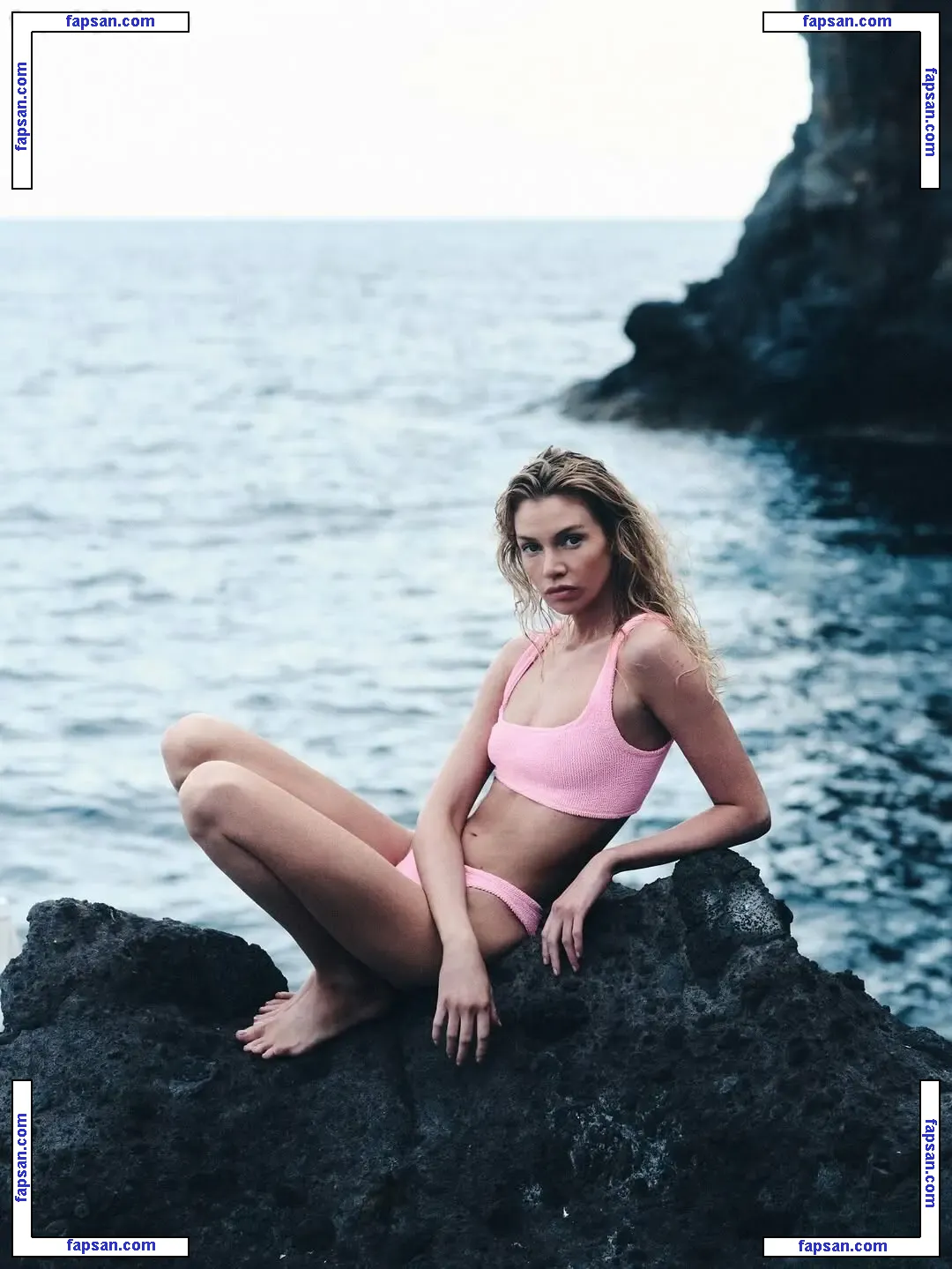 Stella Maxwell nude photo #3165 from OnlyFans