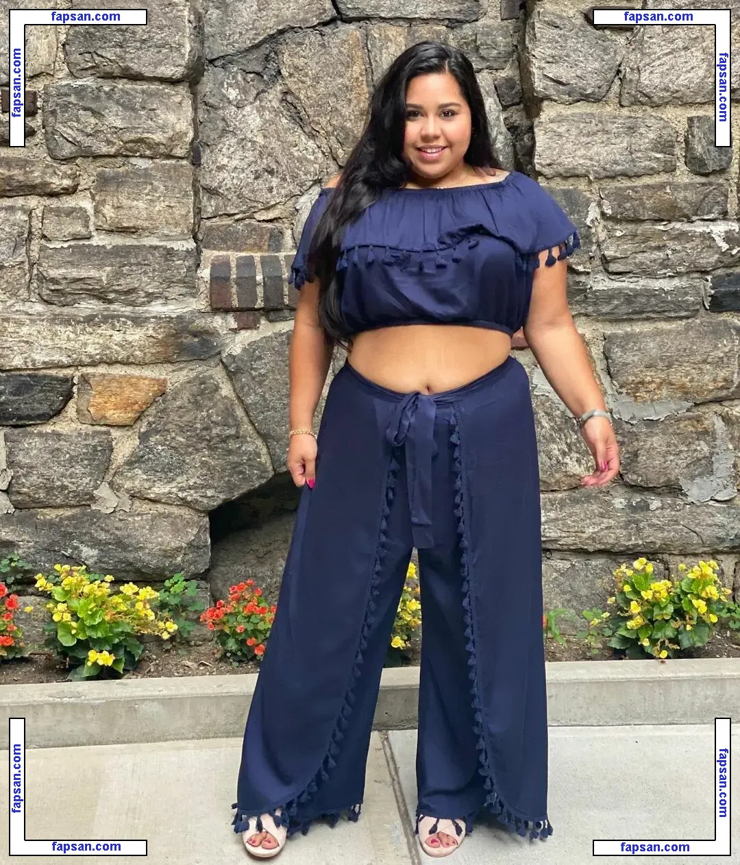 Stephanie Medina nude photo #0004 from OnlyFans