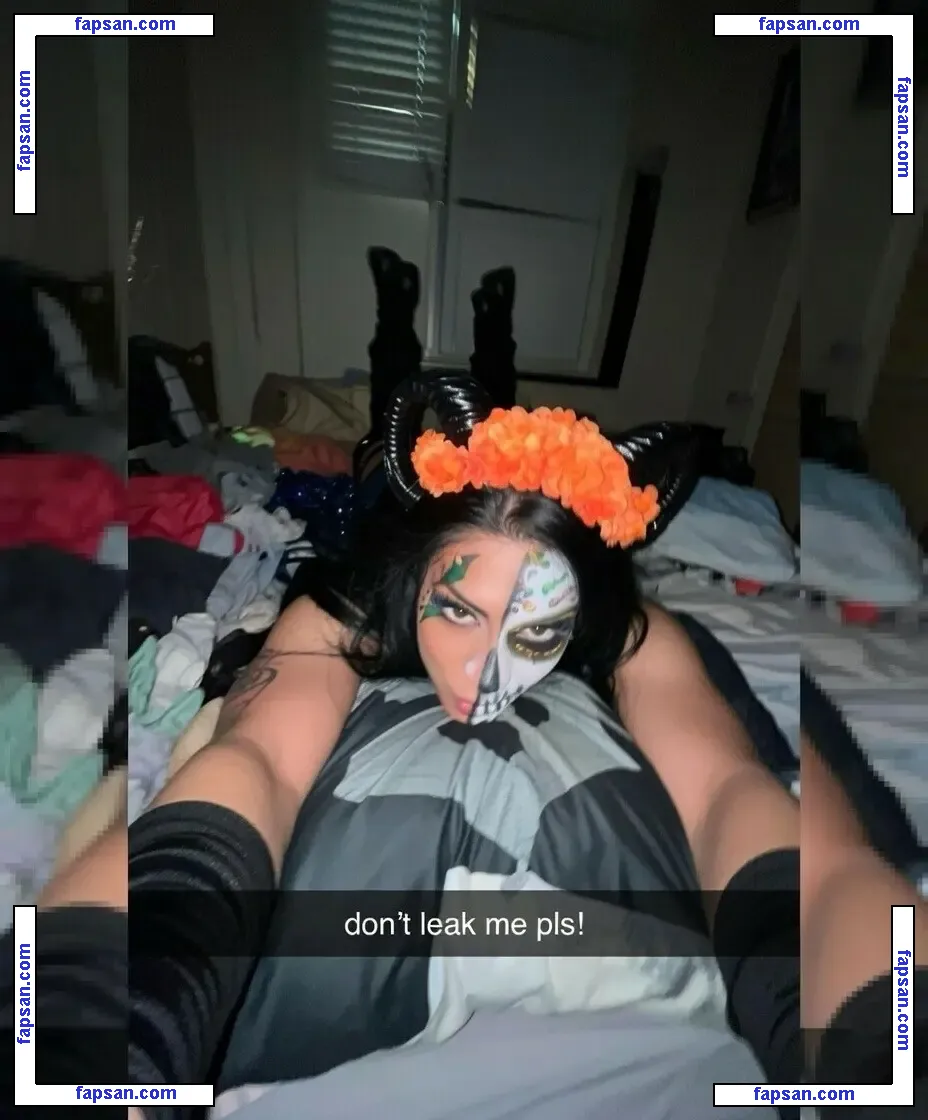 Stephanie Vaquer голая фото #0027 с Онлифанс