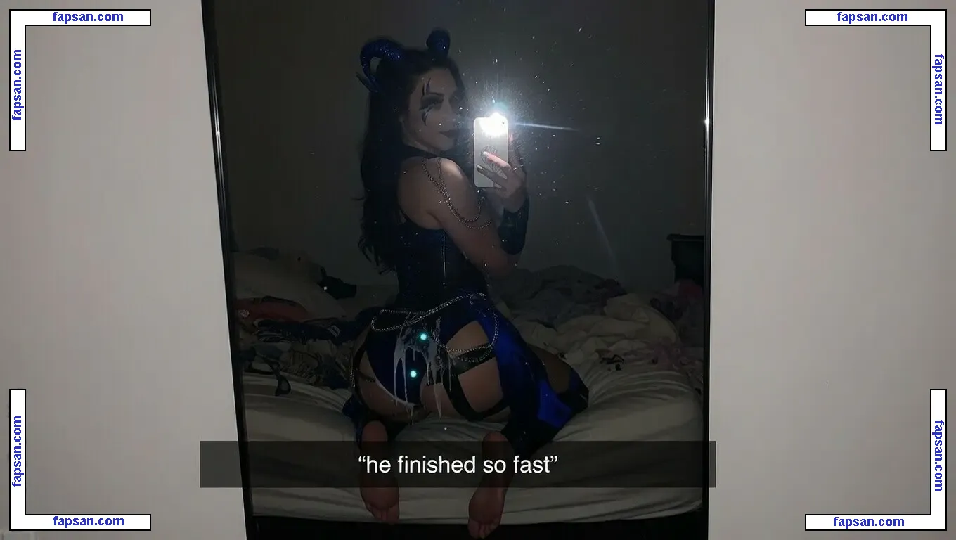 Stephanie Vaquer голая фото #0044 с Онлифанс