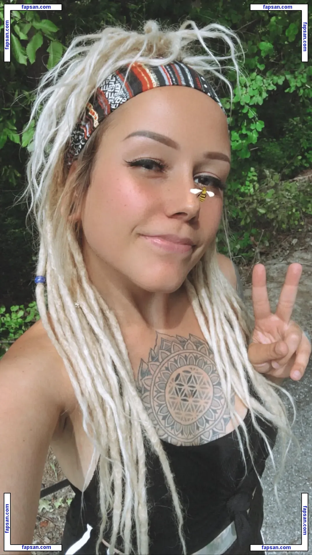 Stephilee nude photo #0005 from OnlyFans