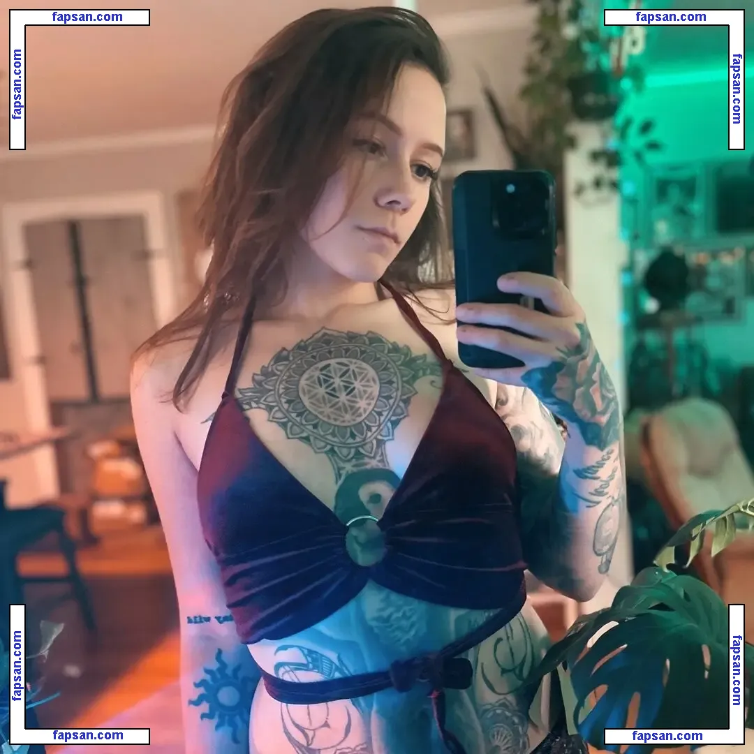 Stephilee nude photo #0143 from OnlyFans