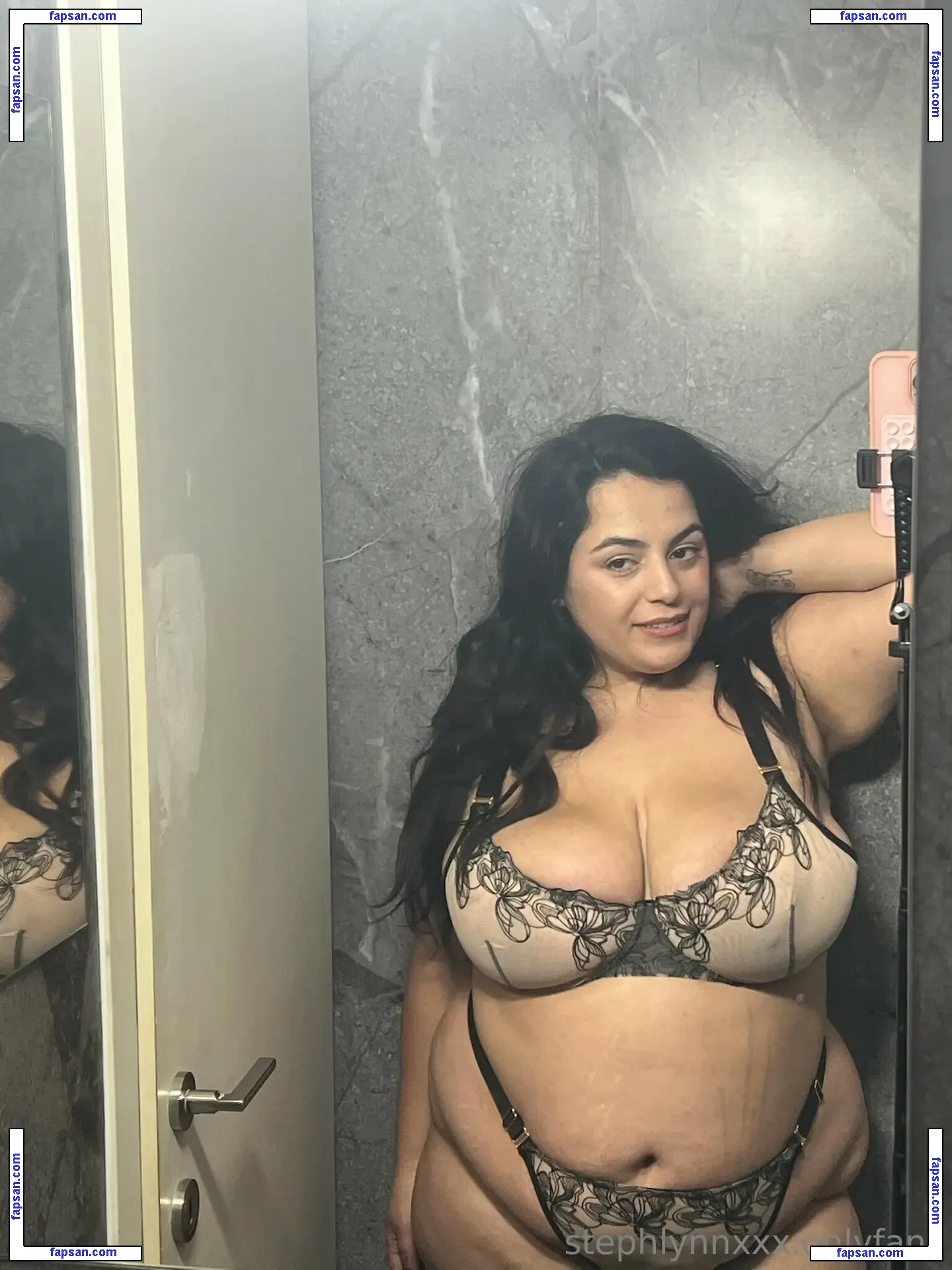 stephlynnxxx nude photo #0008 from OnlyFans