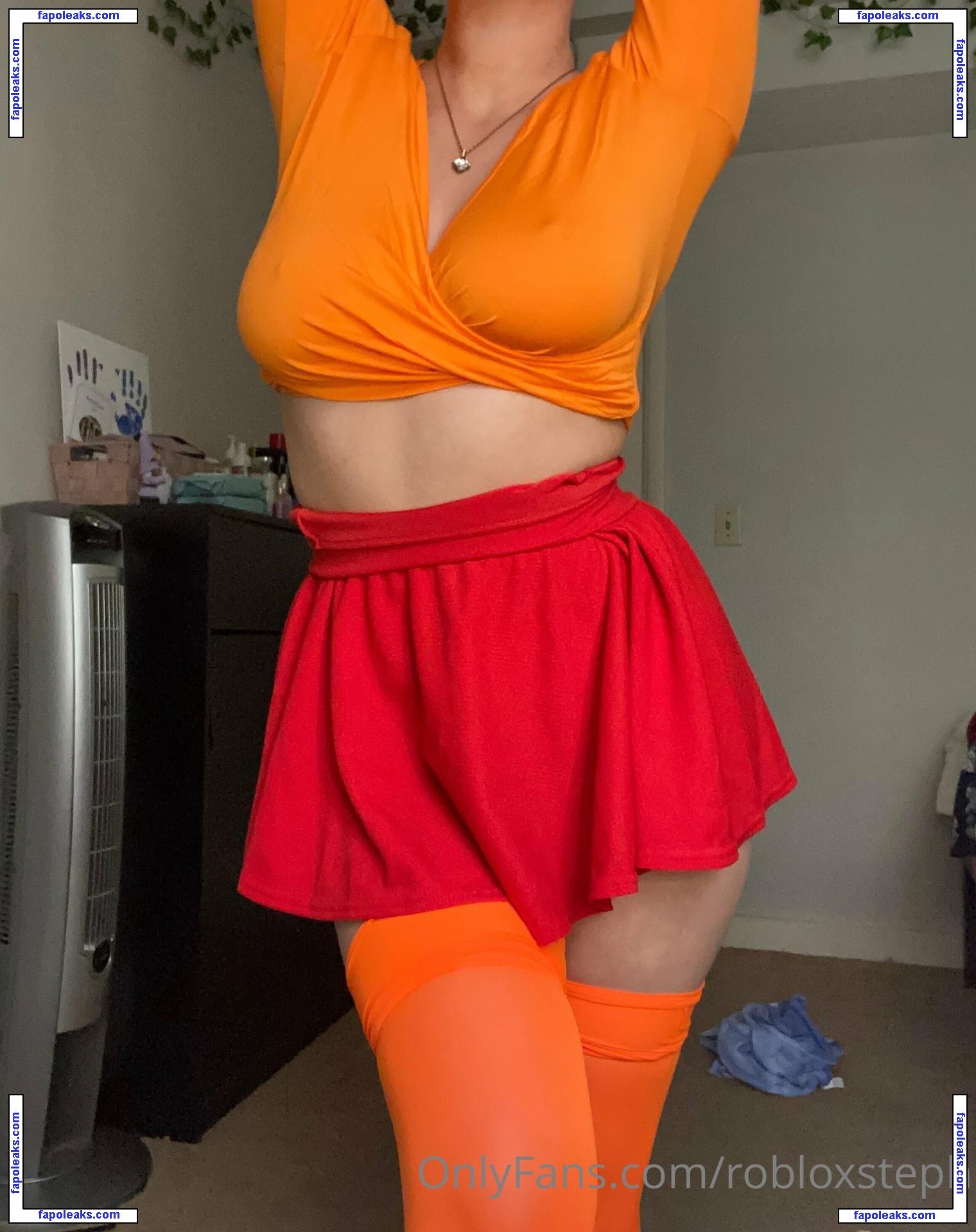 Stephslone / robloxsteph nude photo #0036 from OnlyFans
