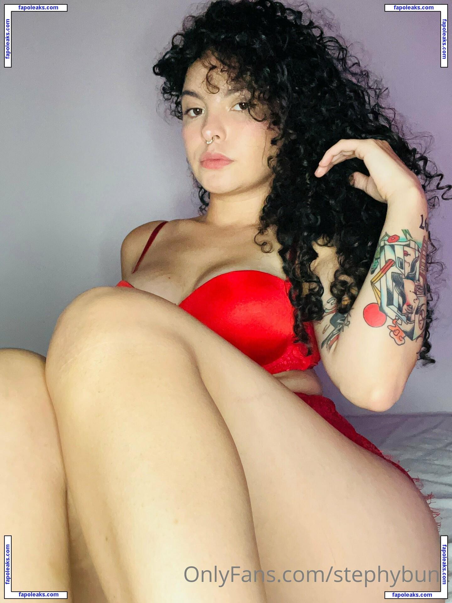 stephybunz / stephanie_buenz nude photo #0008 from OnlyFans
