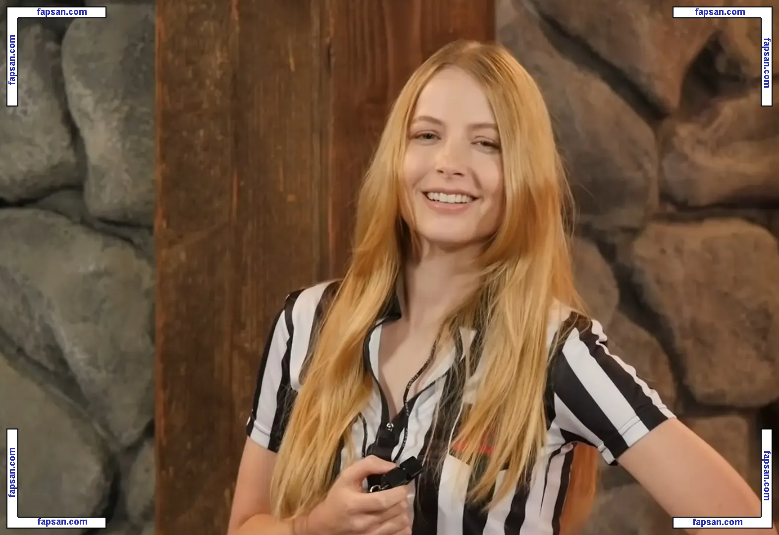 Stevie Wynne Levine nude photo #0036 from OnlyFans