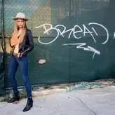 Stevie Wynne Levine nude #0022