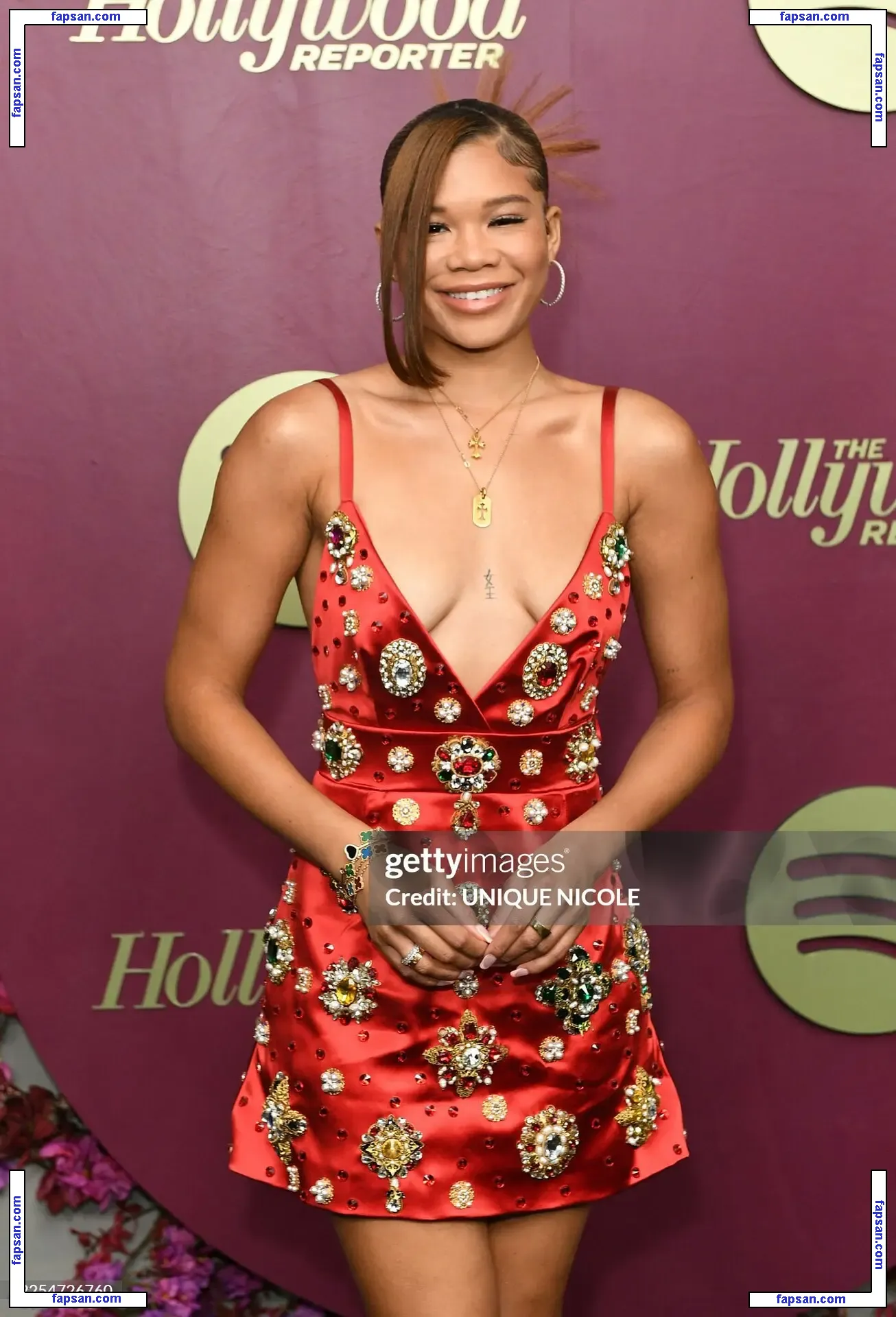 Storm Reid голая фото #0450 с Онлифанс