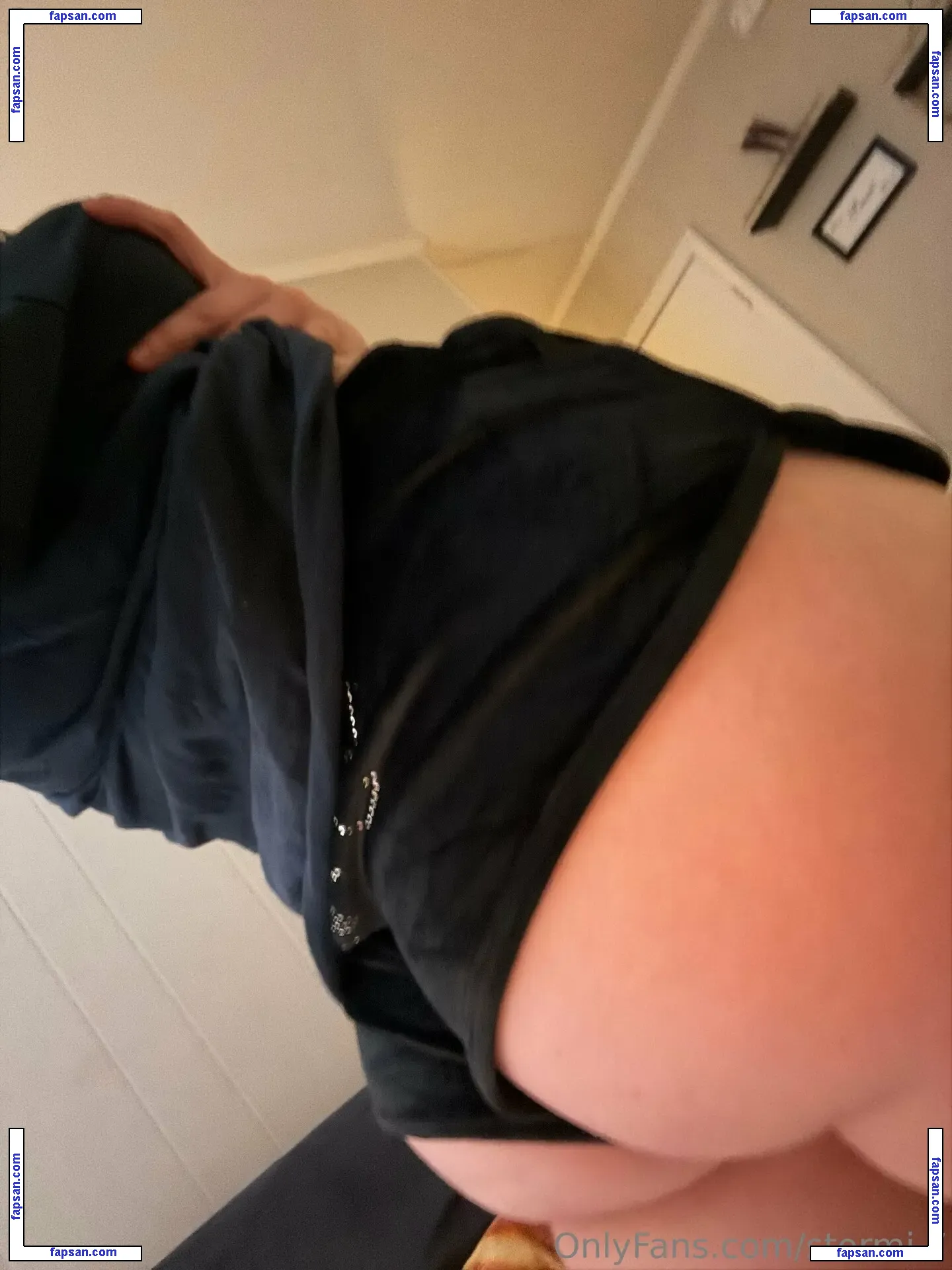 stormi.7 nude photo #0012 from OnlyFans