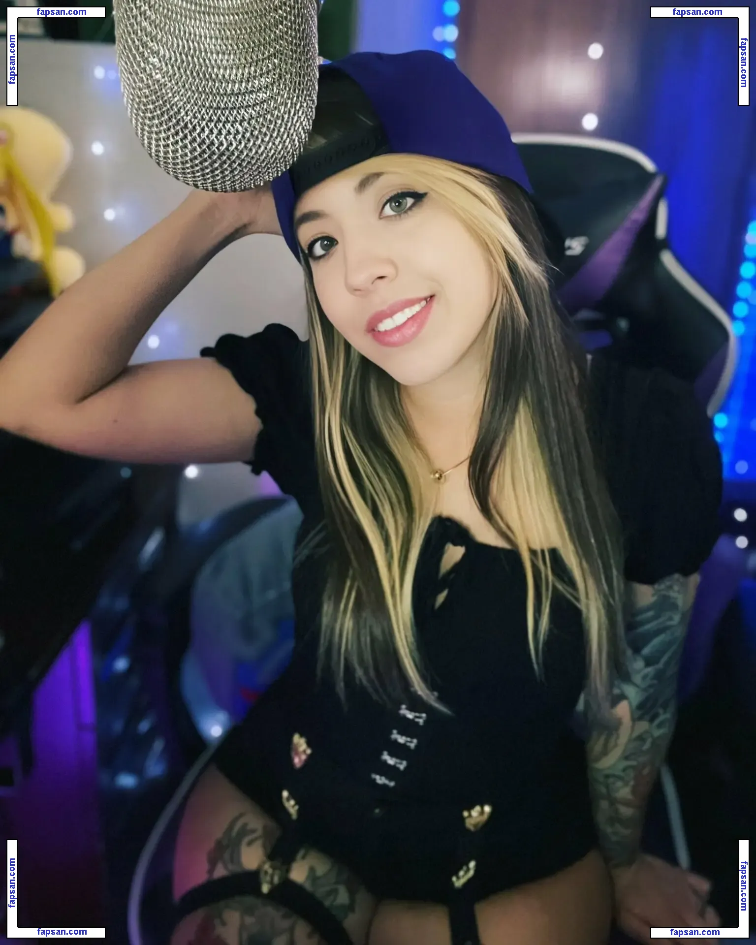 Strangexfire голая фото #0012 с Онлифанс