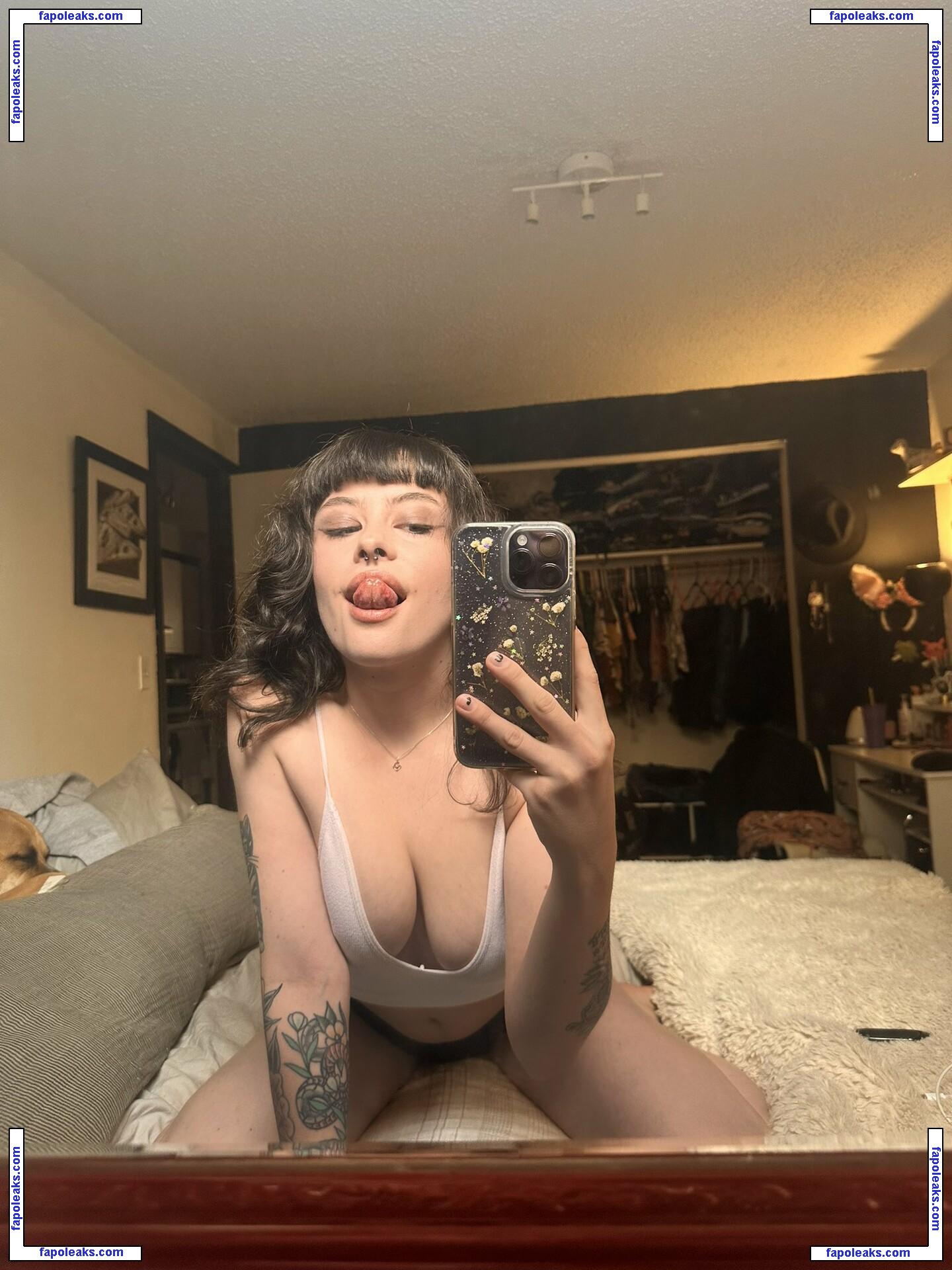 Strawberry_bb / Strawberry___Bb nude photo #0035 from OnlyFans