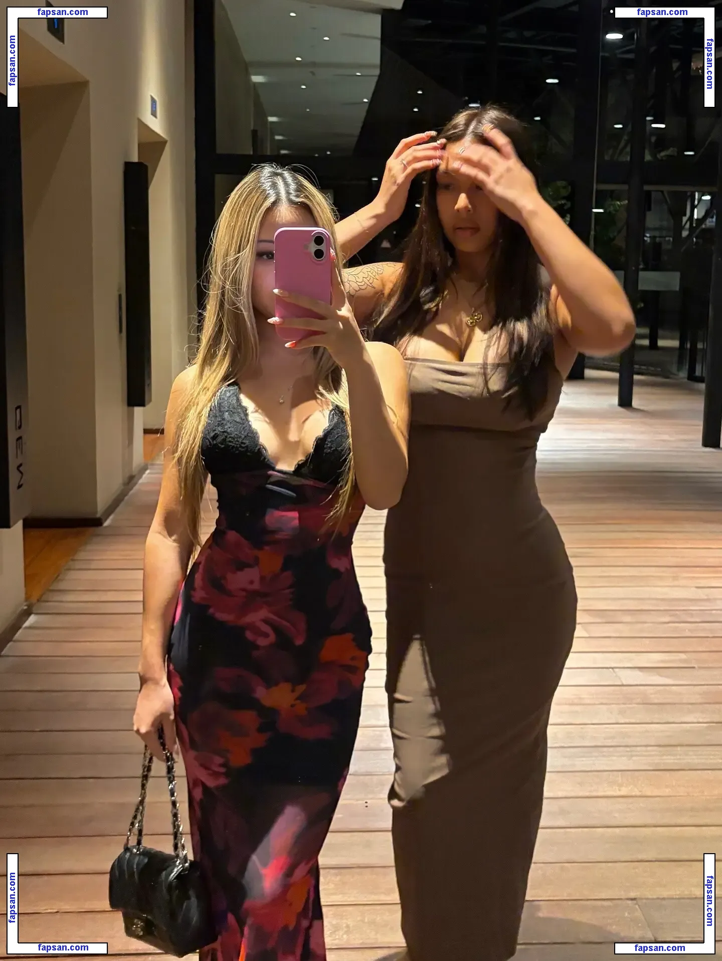 Strawbunnyloop nude photo #0036 from OnlyFans