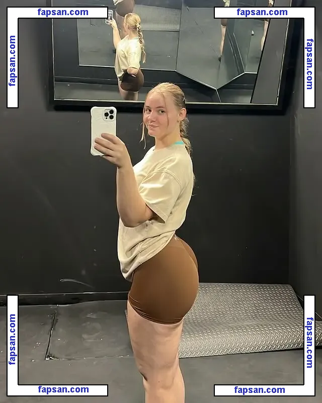 Strong AND Curvy Women nude photo #0019 from OnlyFans