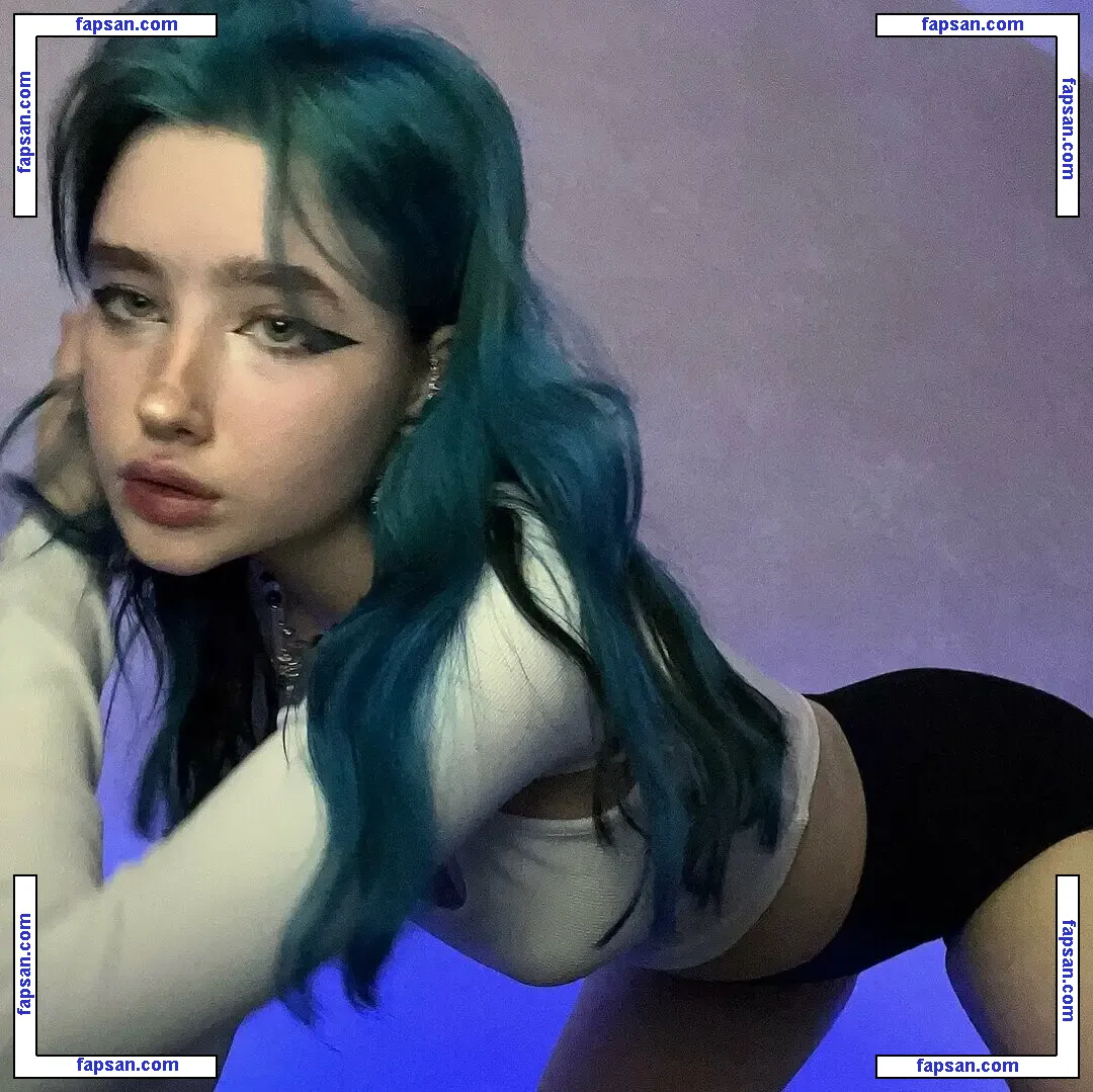 stttive nude photo #0016 from OnlyFans