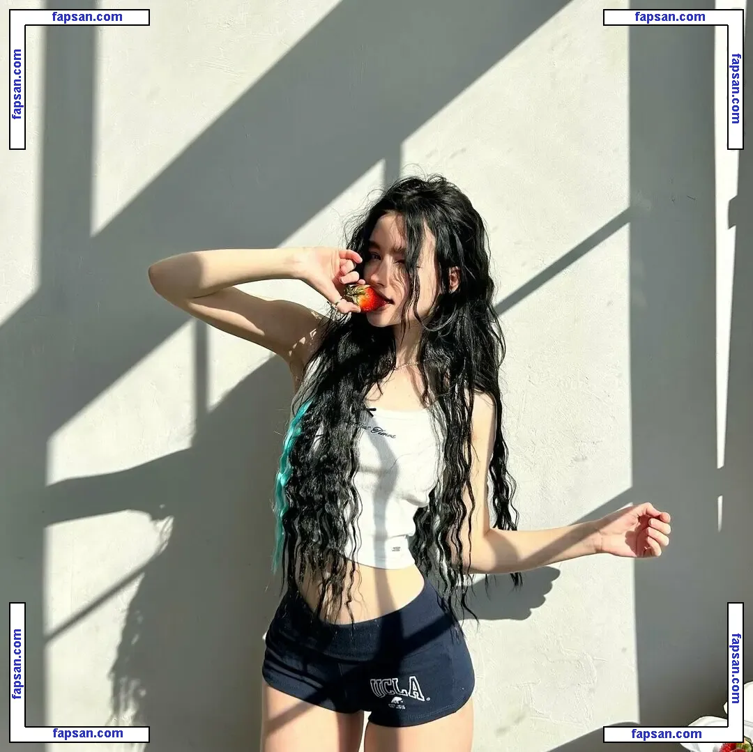 stttive nude photo #0024 from OnlyFans