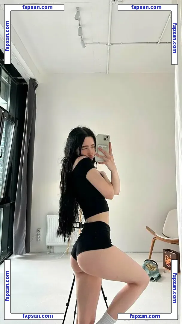 stttive nude photo #0028 from OnlyFans